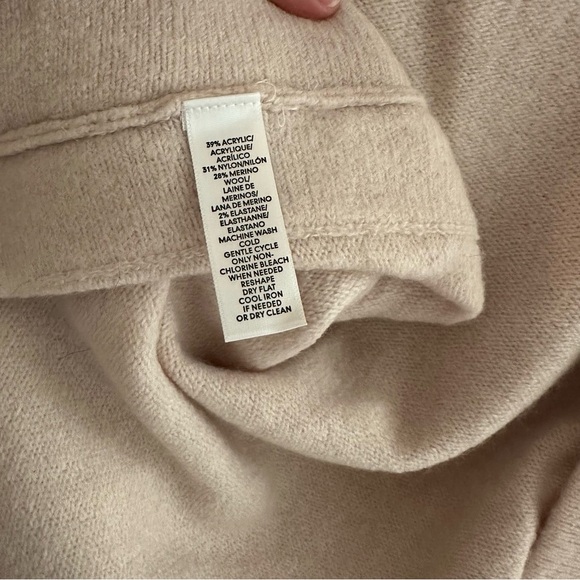 Loft Cardigan Oversize Small Petite SP Merino Wool Blend Soft Comfy beige… - Picture 5 of 6